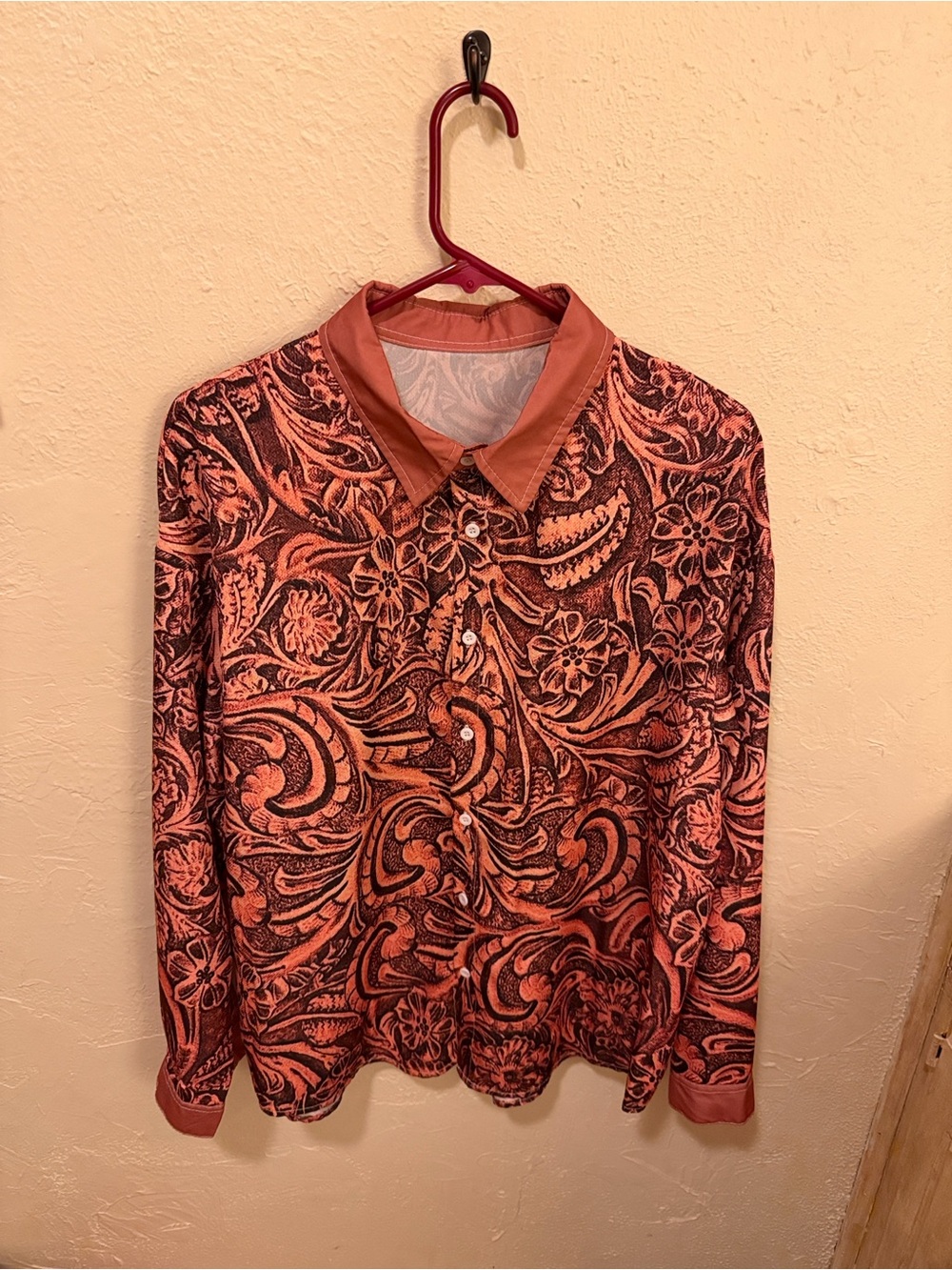 Source Unknown Orange and Black Paisley Button-Down Shirt